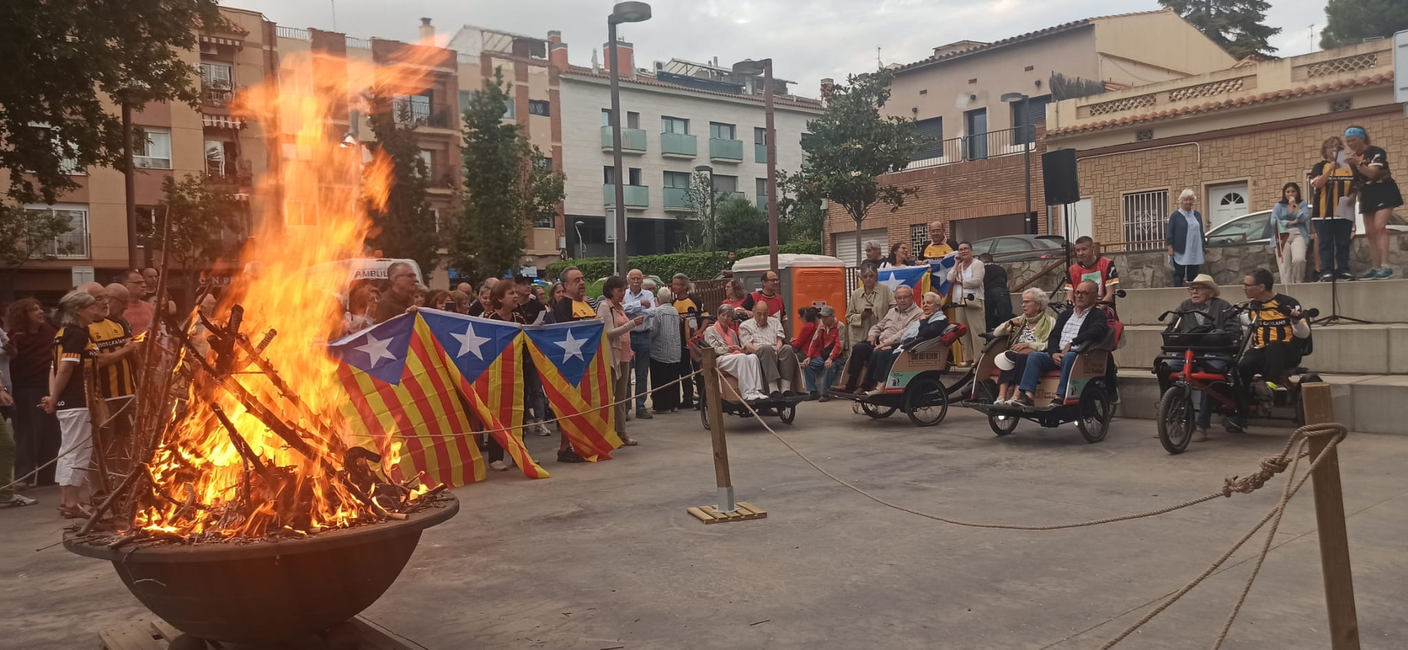 Celebrem la marxa de la Flama del Canigó amb #EBSESantJust i #EBSEPalau!