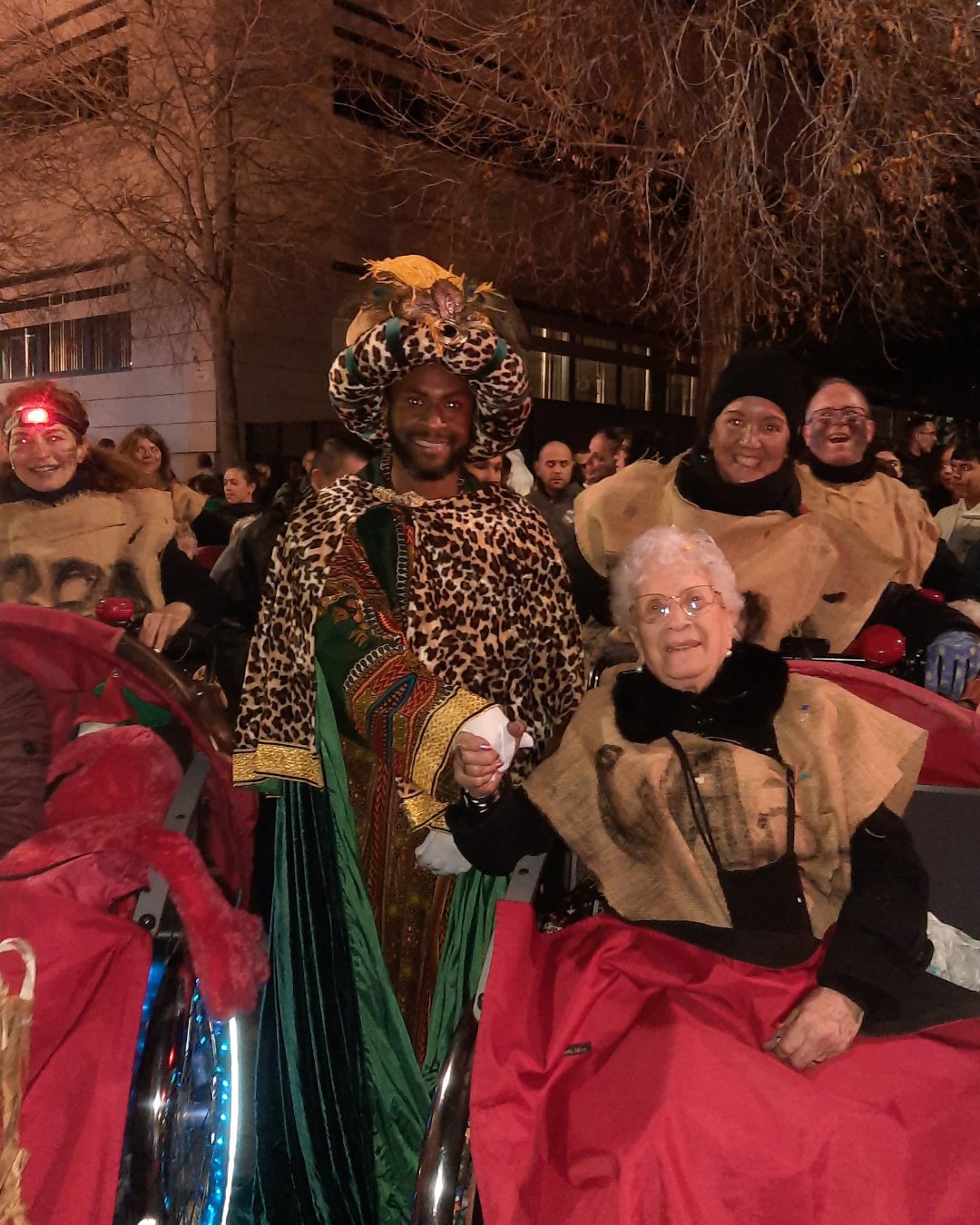Voluntàries i usuàries d’#EBSEBarcelona tornaran a fer de carboneres a la Cavalcada de Reis de Sant Martí