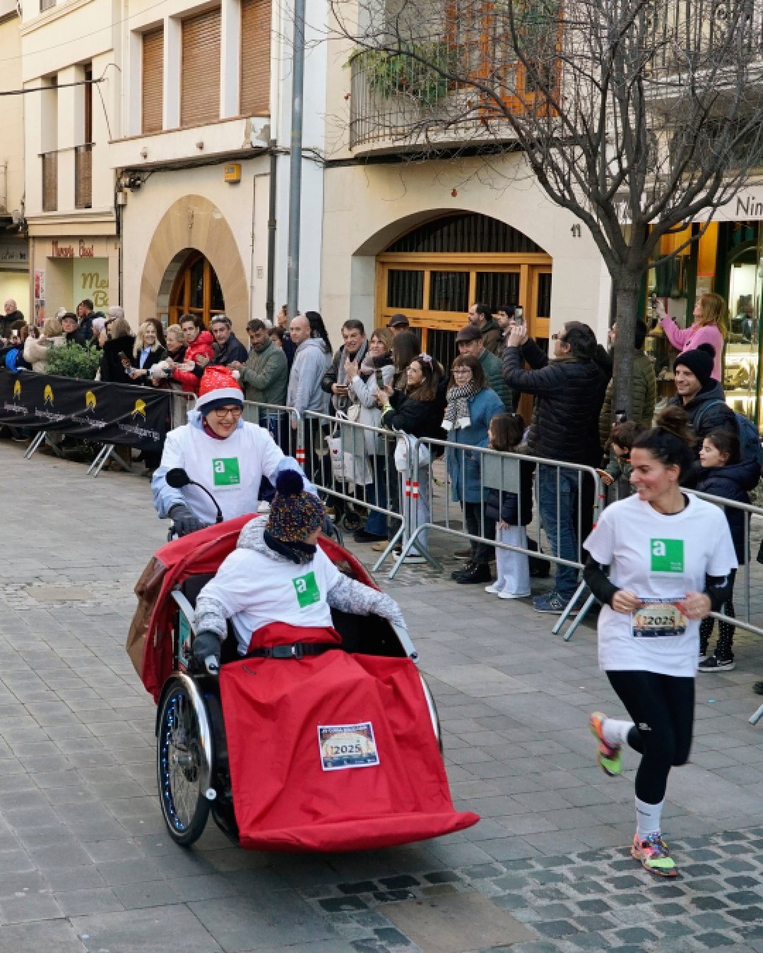 En Bici Sense Edat acomiada el 2025 amb una cita molt esperada: la Cursa Solidària Sant Silvestre de La Garriga