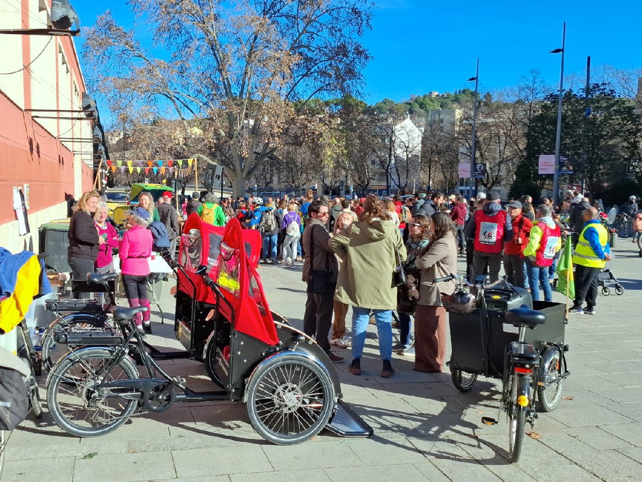 #EBSEGirona participa a la Pedalada de Reis 2026 organitzada per  Mou-te en Bici